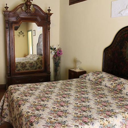 Hotel Residenza Sant'Emiliano à Trevi Extérieur photo